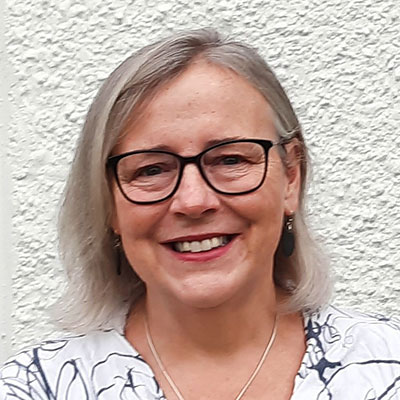 Sian Posner founding director